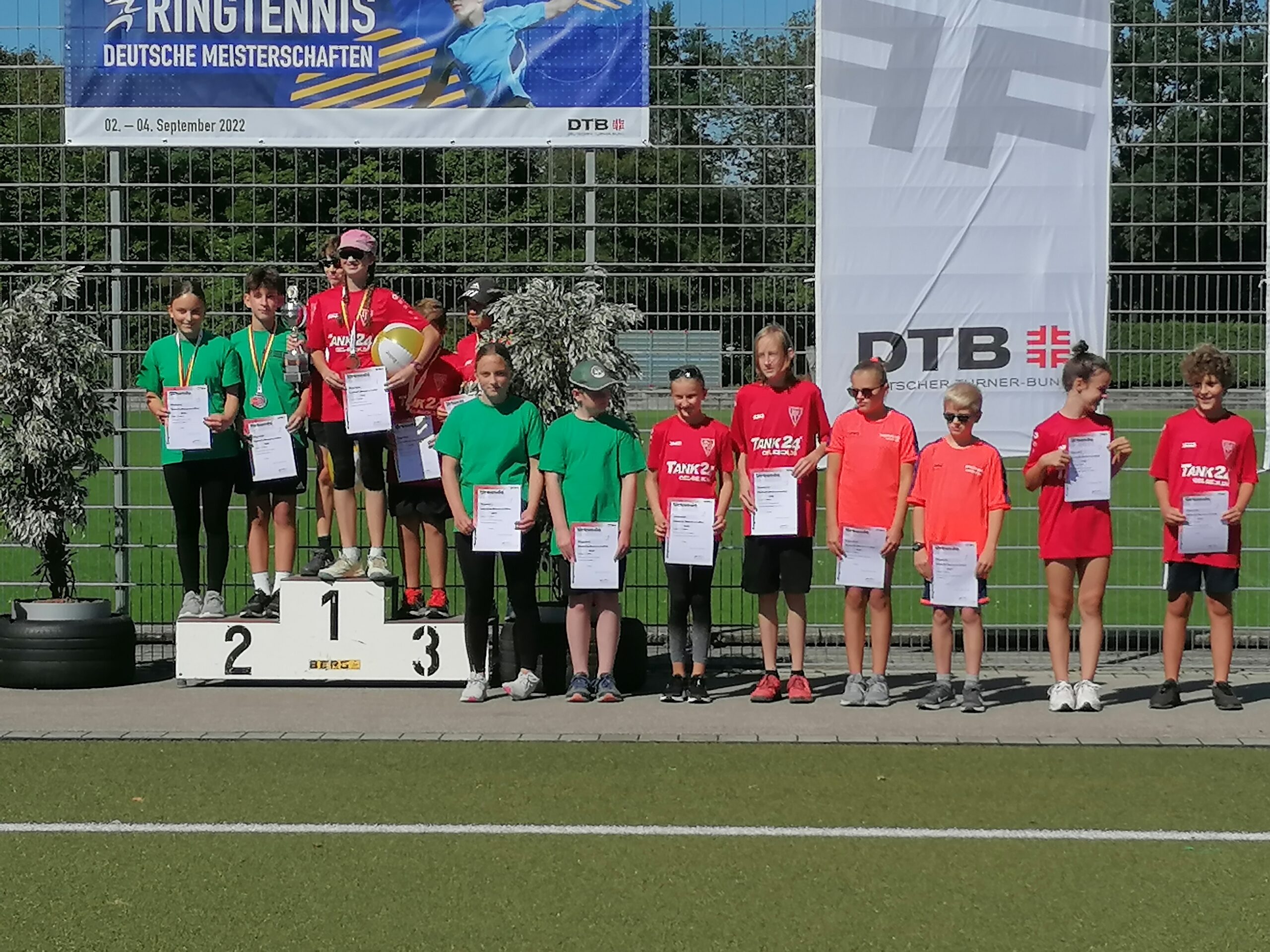 Read more about the article Ergebnisse des Mixed bei den Deutschen Meisterschaften im Ringtennis