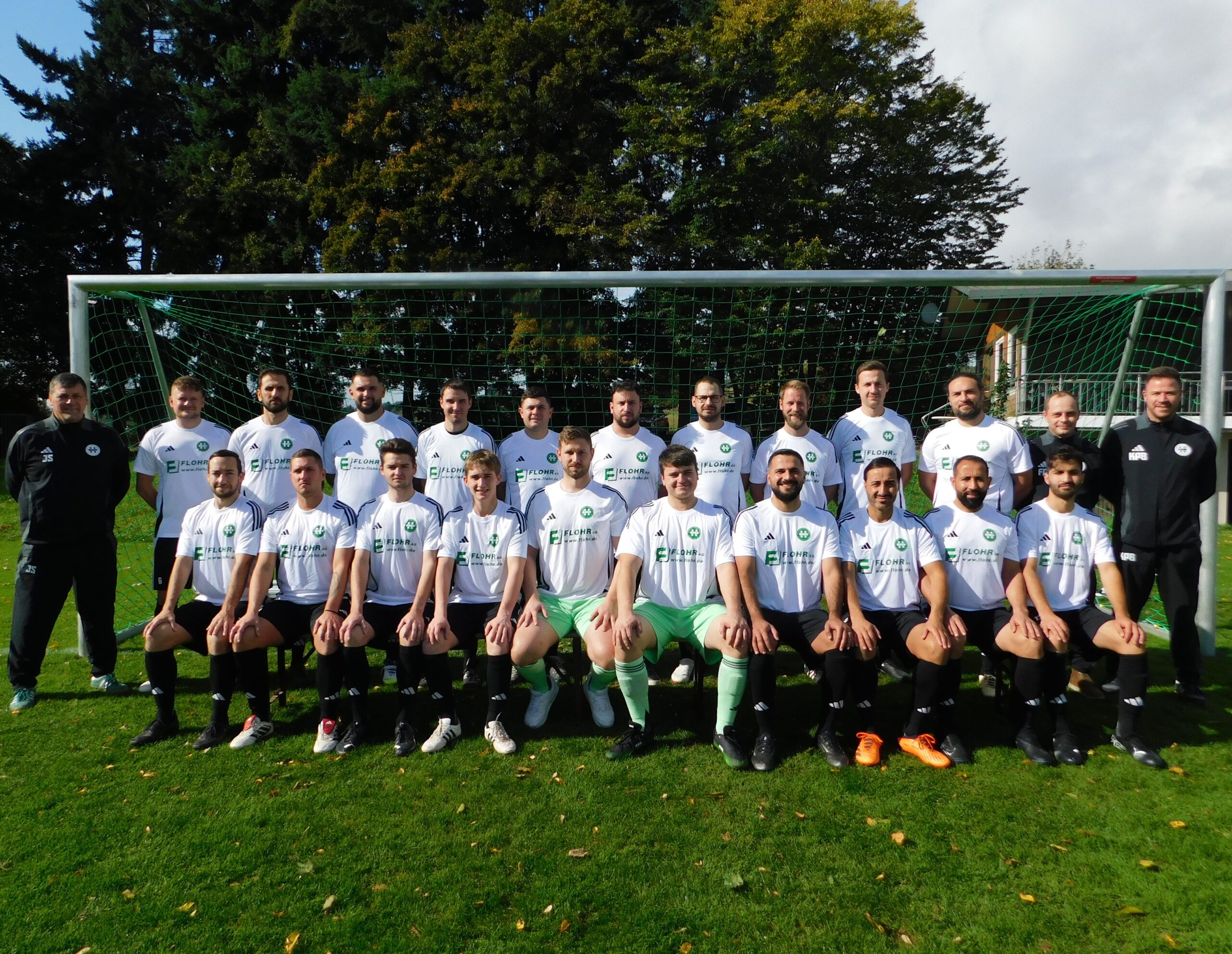 Read more about the article ⚽️ Mannschaftsbilder Saison 2025/26 ⚽️