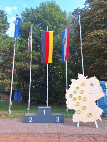Read more about the article Gold, Silber, Bronze und ganz viel Teamarbeit77. Deutsche Meisterschaften im Ringtennis werden zum besonderen Höhepunkt imJubiläumsjahr des TuS Rodenbach
